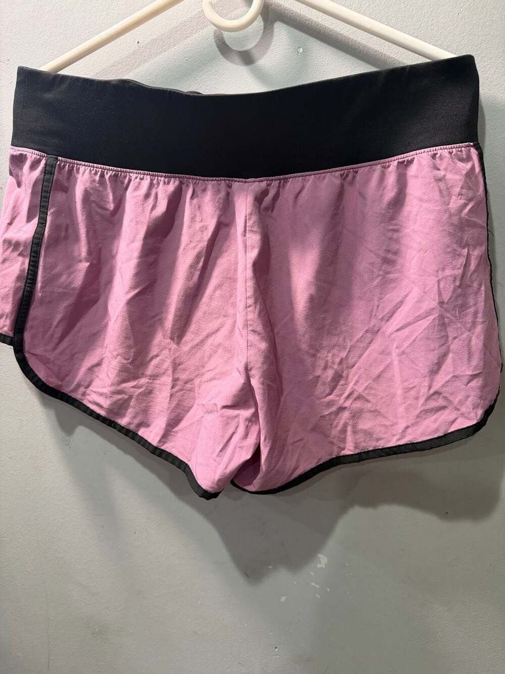Victoria's Secret PINK Ultimate Athletic Shorts - Picture 5 of 5